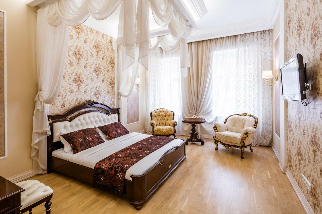 Romari Проспект Свободи 31 Lviv Exterior foto