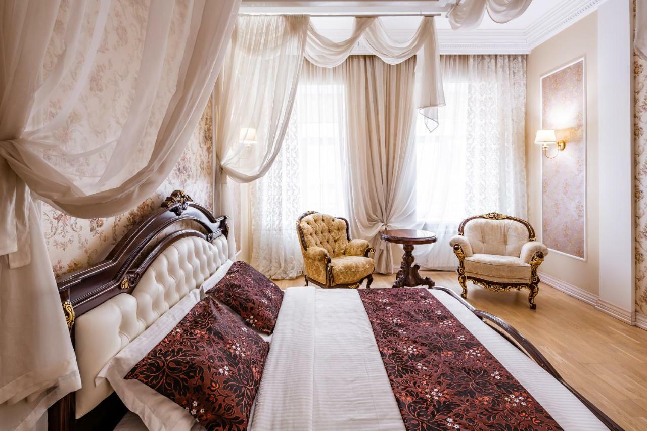 Romari Проспект Свободи 31 Lviv Exterior foto