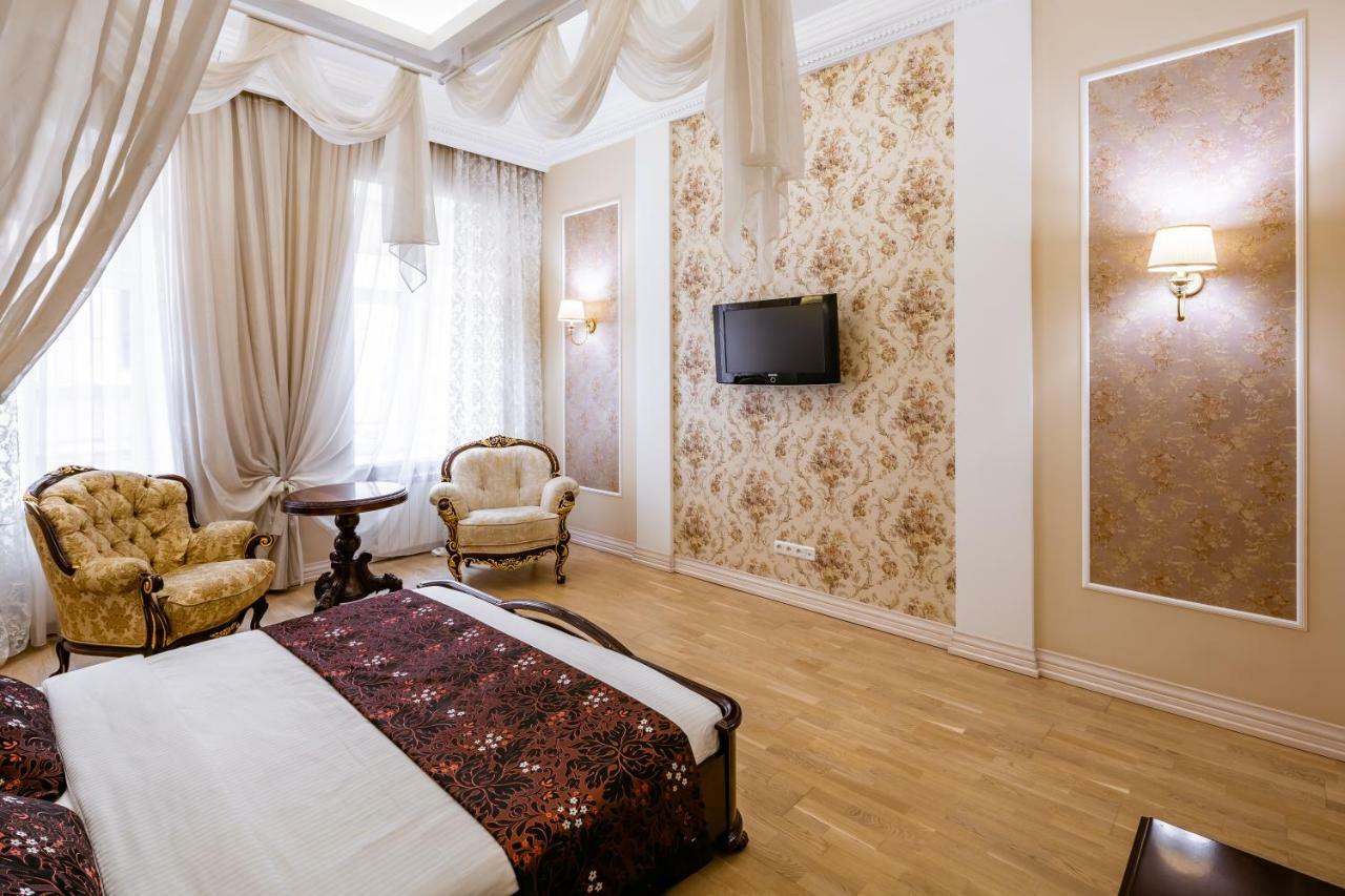 Romari Проспект Свободи 31 Lviv Exterior foto